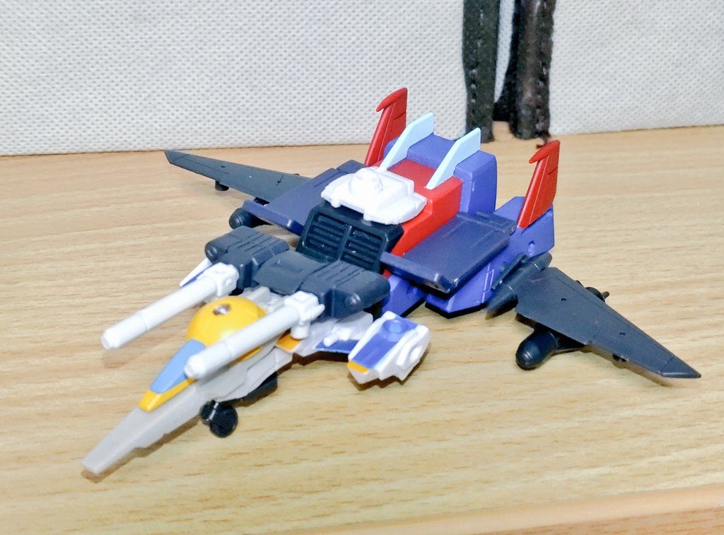 Gファイター–2枚目/制作者：クロすけ