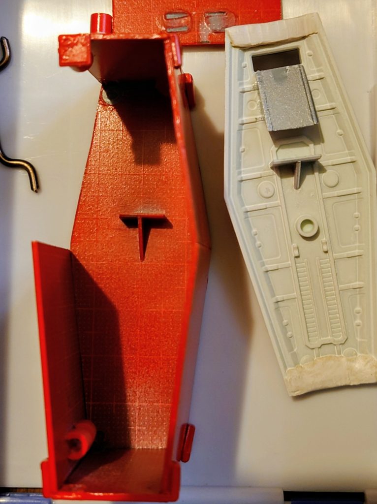 制作過程①この時点で内装の歪み発覚。