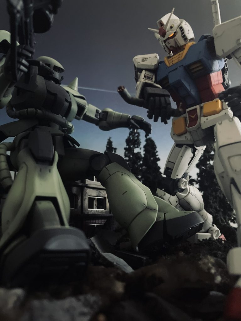 ガンダム大地に立つ！ ～機動戦士ガンダム 第1話より～–3枚目/制作者：SH