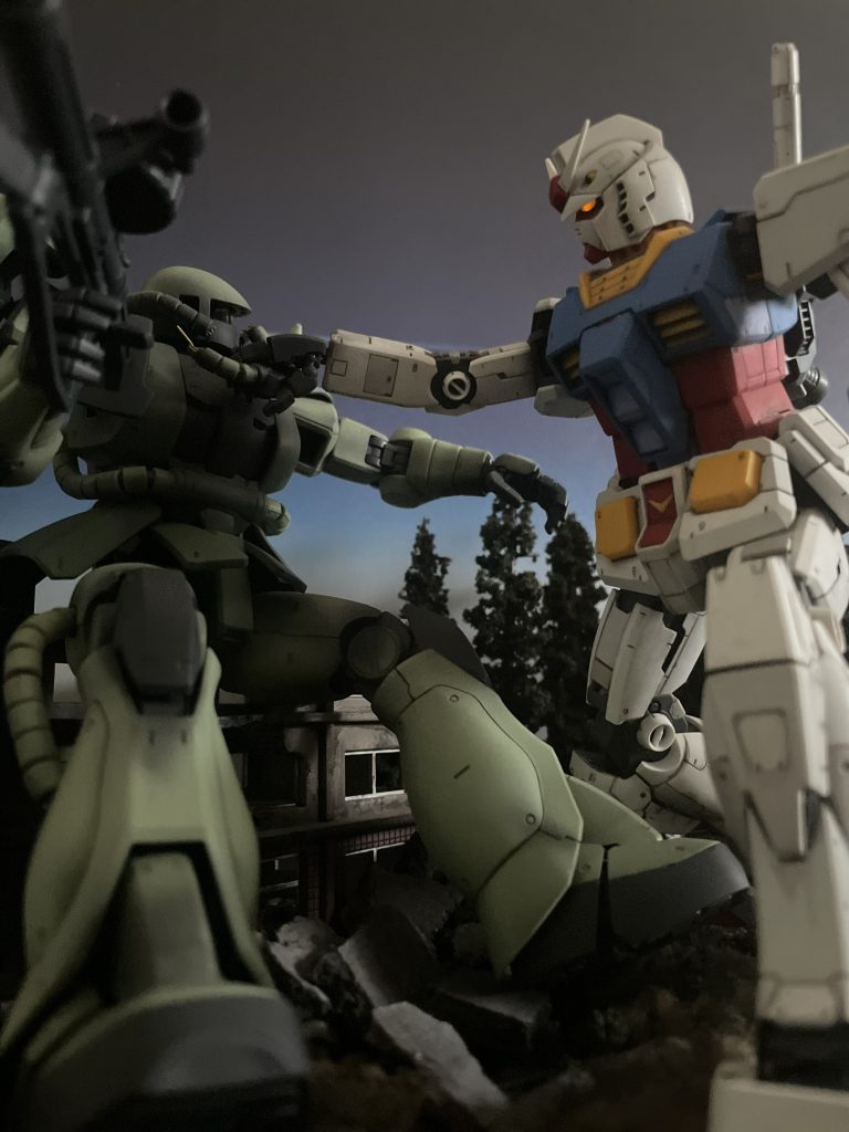 ガンダム大地に立つ！ ～機動戦士ガンダム 第1話より～–4枚目/制作者：SH