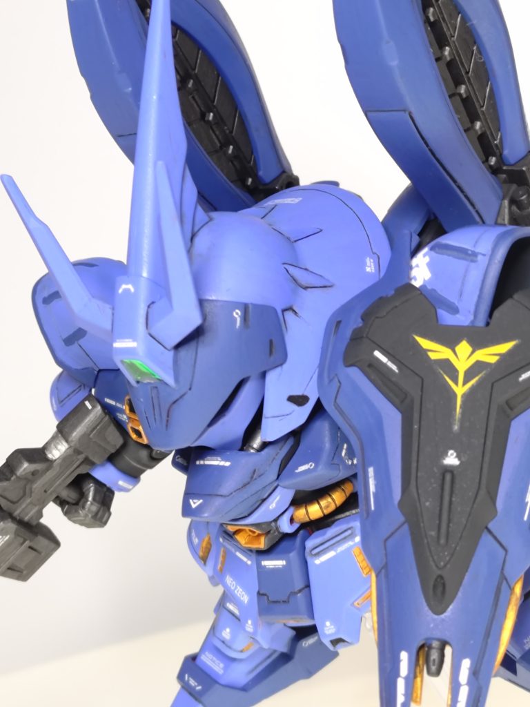 MSN-04FF サザビー（ロングホーンファンネル装備）