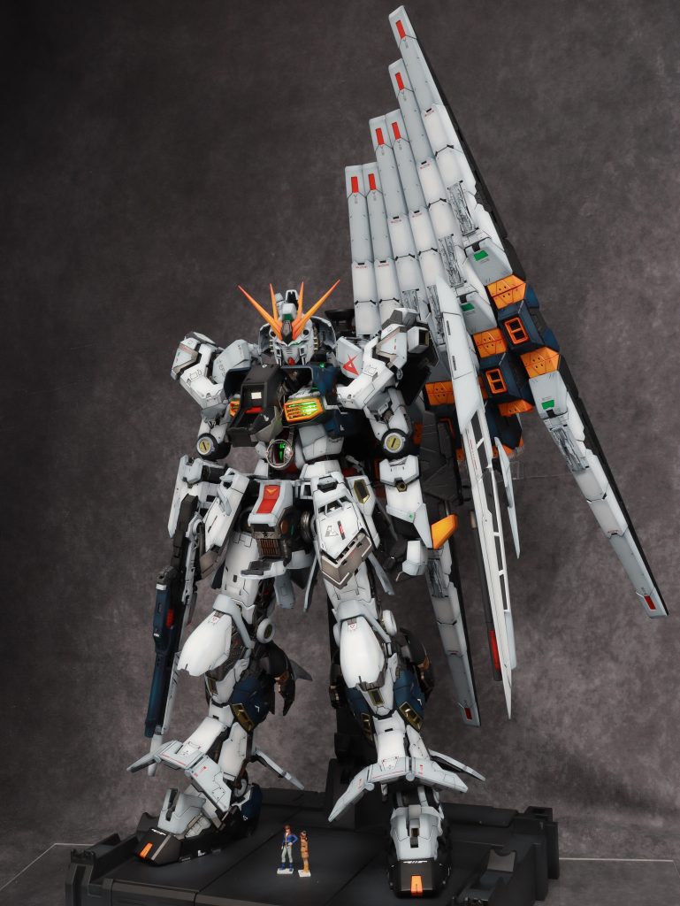 PG UNLESHED νガンダム–4枚目/制作者：FUZITAKU