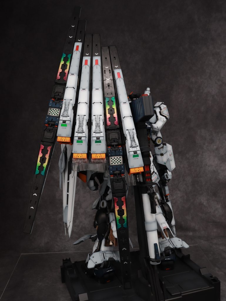 PG UNLESHED νガンダム–2枚目/制作者：FUZITAKU