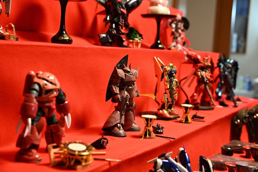 ガンダム雛–4枚目/制作者：くるもも