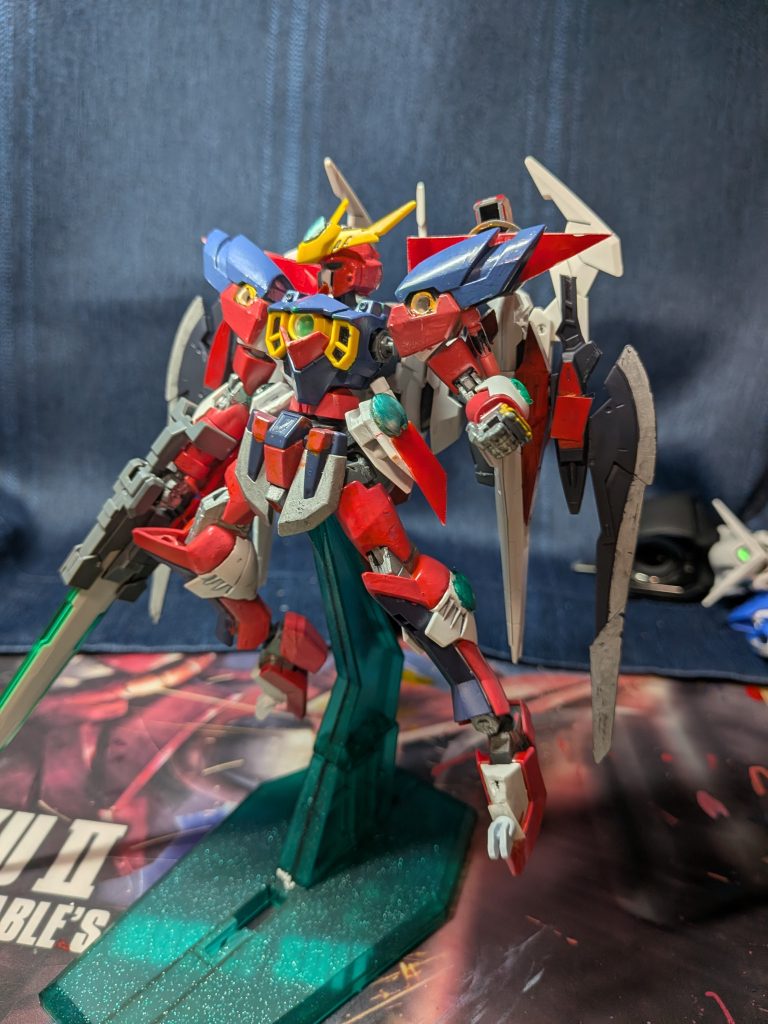 スピードモード。ヘルライザーを分離せずそのままドッキングした姿。肩に取り付けないため腕の自由度が上がり、さらには加速力を上げることができる。ポージングは次にとっておきます。(ヘルライザーが重すぎて接続軸が折れた)それではまた!