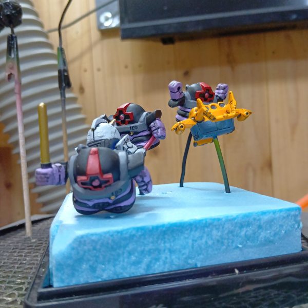 ガシャポン戦士　黒い三連星　ジオラマ