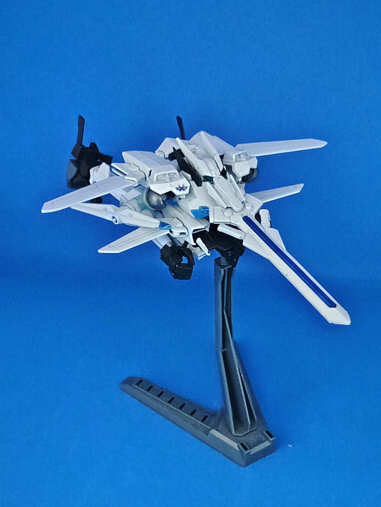 作中で言えばこっちの方が印象強いかな?一応、画像をば(gundam-kao8) ところでこれを本人に受け取っていただく方法とかあるのかしらん?推し活とか考えたこともないので全くわからん(^^;