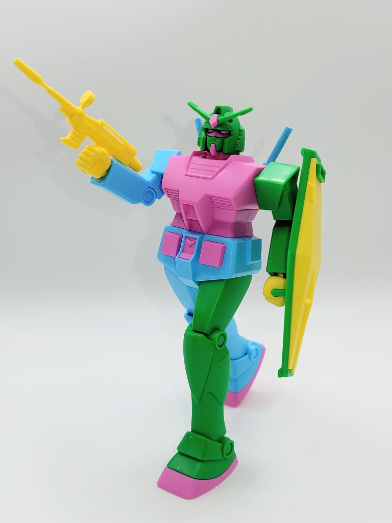 POP-UP ガンダム–3枚目/制作者：丸腰どらゴン