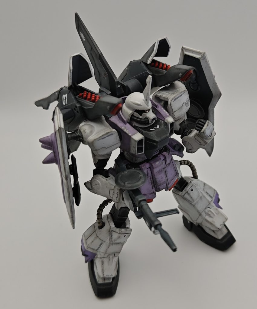 ミサイルもしっかり塗りました。今回はさすがにマスキングしんどかったので手塗りを多用しています。手塗りも上達しました。