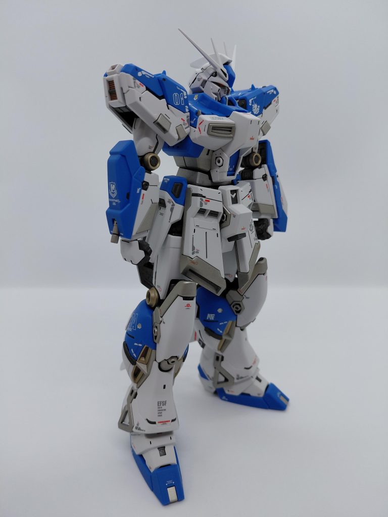 RG Hi-vガンダム–2枚目/制作者：Lovin