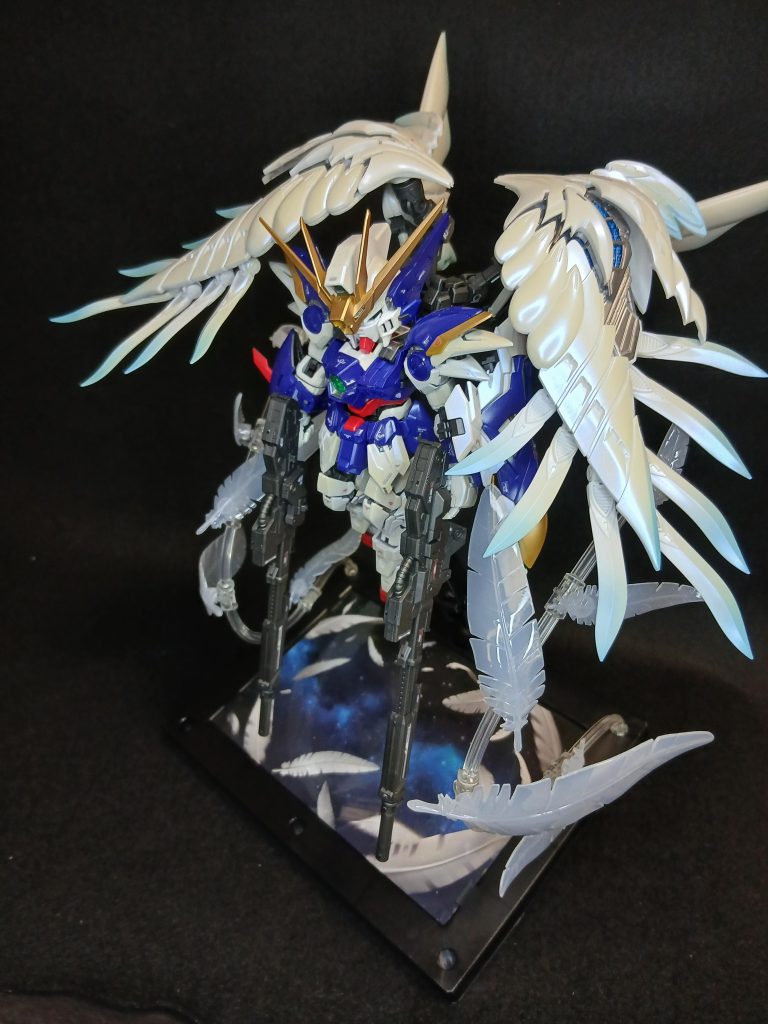 翼グラデーション–5枚目/制作者：ボノボ