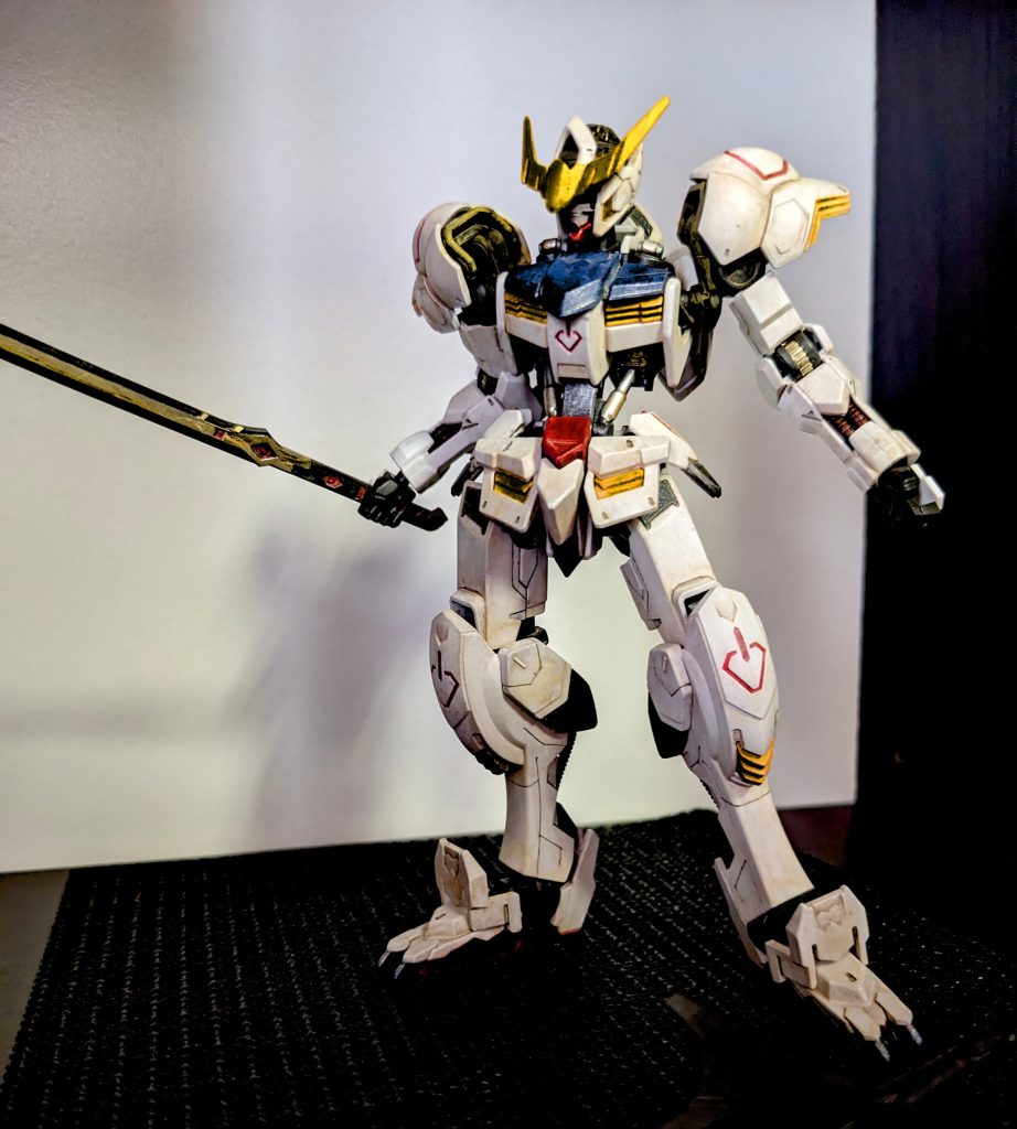 汚しは、アクリルガッシュを水で薄めて足元のほうが汚れている感じで汚していきましたが、もう少し汚してもよかったかもしれません。ここのところは自分の汚したい欲との戦いですね。