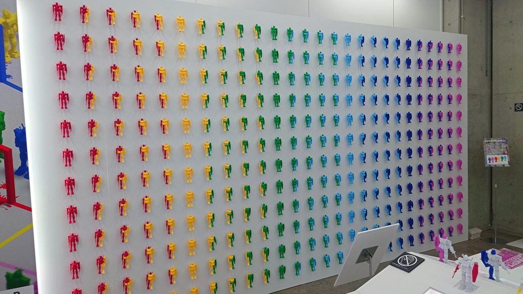 COLORの洪水やー&nbsp;&nbsp;キレイですね♫こういうイベント大好き♫&nbsp;↓選んだランナー