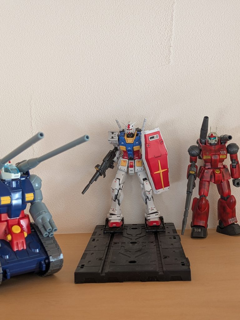 出演者HGガンタンク　HGガンキャノン　　　RGガンダム2.0でした。最後まで見てくれてありがとうございました！(zaku-kao6)ばいばい！