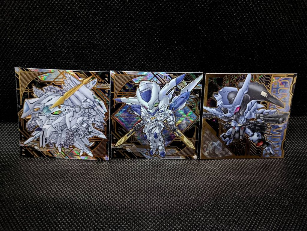 作品名：ガンダムシールウエハース購入<p>ガンダムシールウエハースをファミマで5個、イオンで2個、計7個買ってきました なんとウルトラレアのヴィダールに加えてアリュゼウスとバエル、シークレットが2枚も……7個でこれは中々に神引きなのではないでしょうか (残りはシ [&hellip;]</p>
