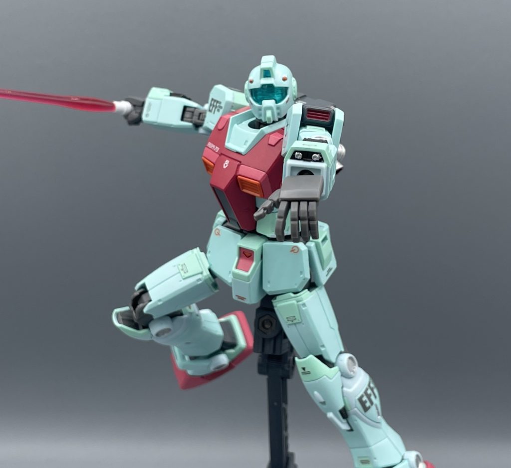 前腕部ガトリングガン　オリジン名物の前腕部ガトリングガンは、前期型ガンダムからジムにも受け継がれました。