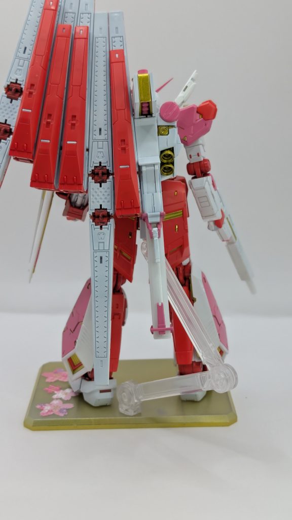 νガンダム(さくらみこコラボアレンジ)–6枚目/制作者：よ〜ぐると