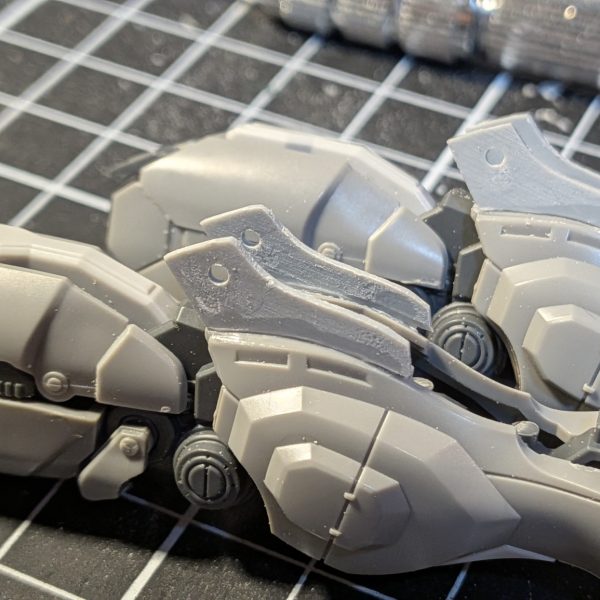 08小隊の主役機、Ez-8。「復讐のレクイエム」の世界観で作っています。特に特徴的な膝の装甲をプラ板とプラ棒でスクラッチしました(gundam-kao6)（4枚目）