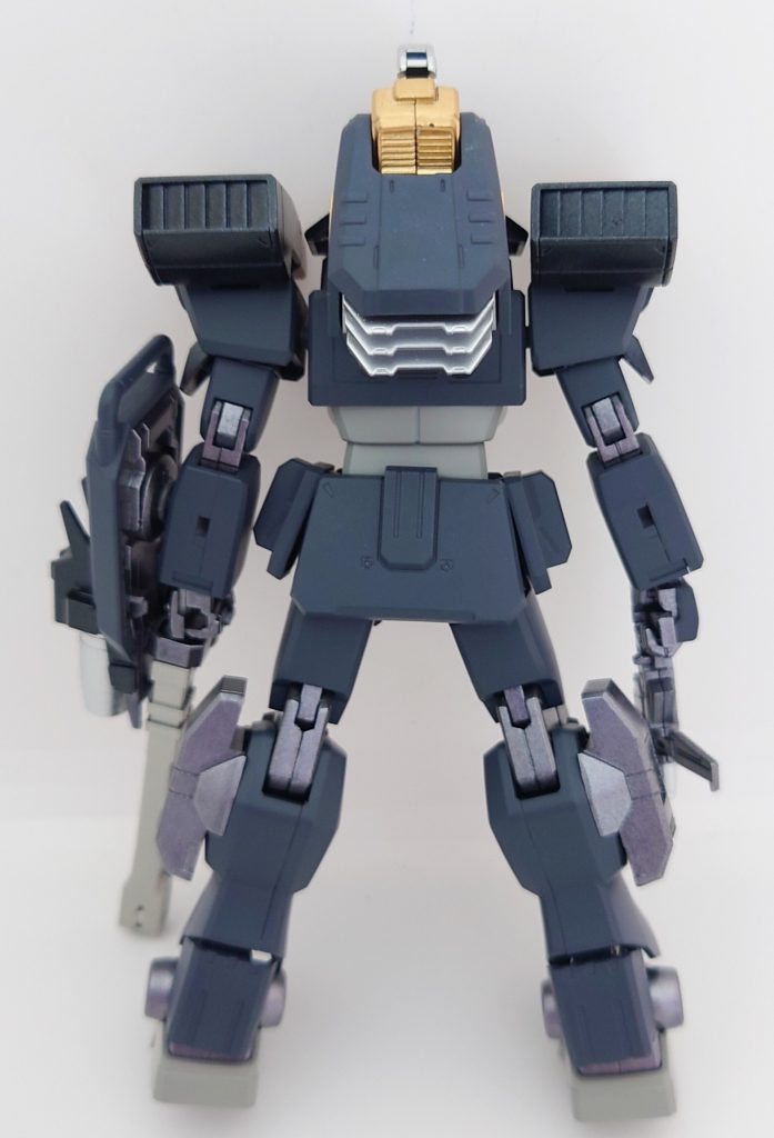 背面。バックパックはオリジナル仕様でスラスターを大きめにしてみました。