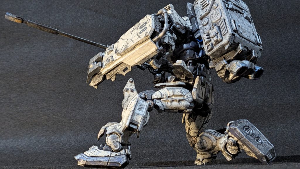 バックパック装備してもスラスターはいい感じの向きに調整できます。