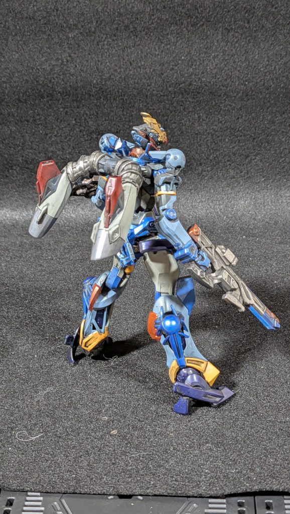 青いジークアクス–3枚目/制作者：Mio ガンプラ会