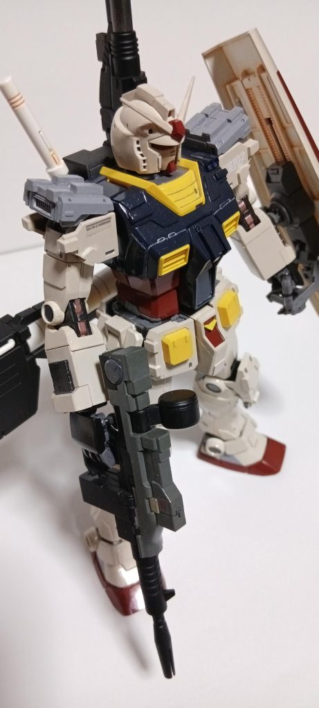 いやぁ、このORIGIN 版ガンダムはショルダーキャノンが追加されたりと兵器感強めの印象になりましたね😉プラ板装甲板も邪魔にならない程度に追加しましたのと、ほんの少しだけハードなイメージになる様にしてみました。デカールは余っていたものだけです😢&nbsp;&nbsp;