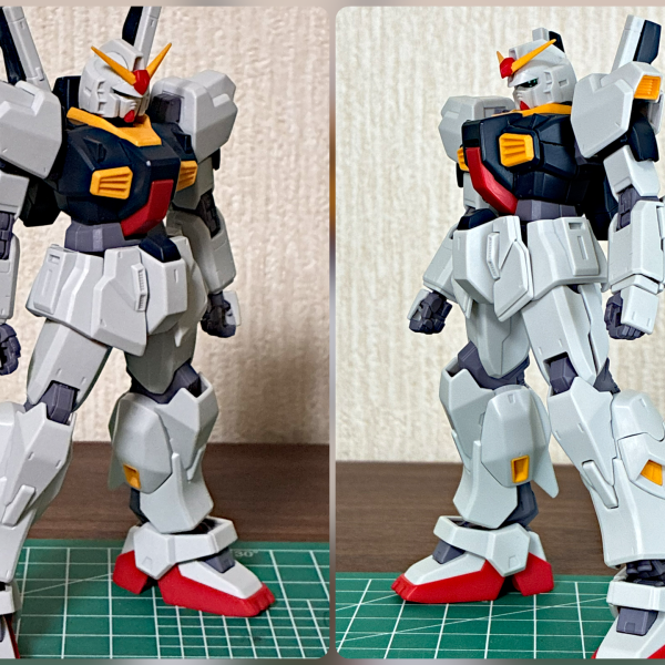 4年半も前に作ったZ、百式と合わせて3機セットにするつもりだったので、スジ彫りするぐらいの簡単制作のつもりでした。スジ彫りは単なるデザインではなくパネルラインでありたい。ムーバブルフレームであれば分割スライド装甲の合わせ目もありですね…で、写真2枚目のフロントアーマー角のコレは何…4年も経てば考え方も変わるようです😅で、正解が分からなくなった結果、実際に開けば文句はあるまいとあちこち切り刻み、結果正しいスジ彫りはどこへやらスジ彫り無しになりそうです💦写真３枚目、一度貼り合わせてみました。肉眼で見ると隙間がカッコ良いのですが、写真で見ると目立たないので、もう少し派手にやってよさそうですね😃（3枚目）