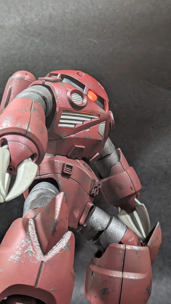 制作にあたっては、少々のディテールアップ、合わせ目消し、合わせ目段落ち加工、スプレー缶全塗装、細かい所は筆塗り、スジ彫り、スミ入れ、少々のウェザリングをしました。特に大きな改造等ないのでさくっと終わりました😊