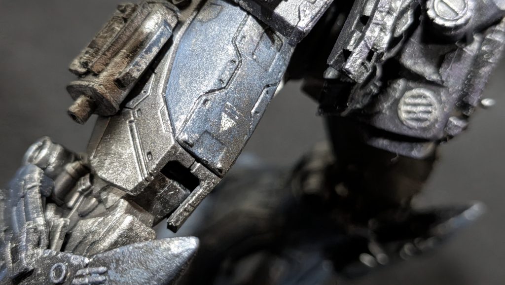 今回追加したのはドライブラシとスポンジによるチッピング。