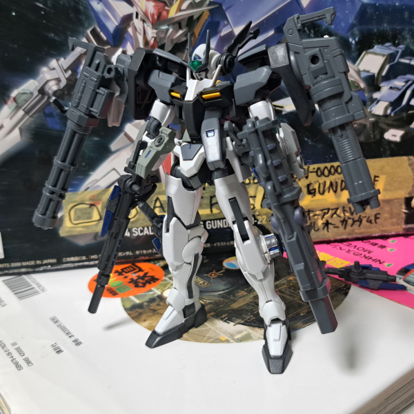 GN-0000AST/FBCガンダム00アストレアフルバレットカスタム