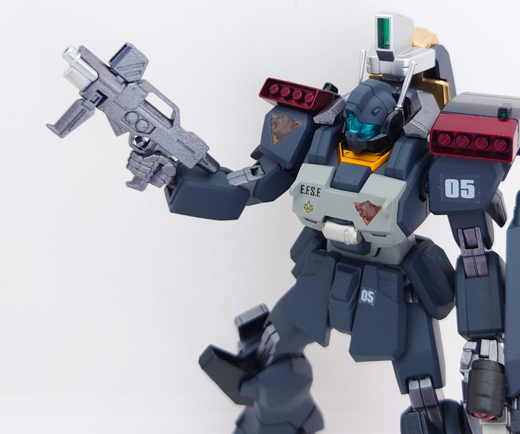 武器その１　ビームライフル近接戦闘用のショートバレルタイプです。