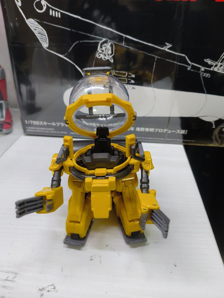 箱にグレードもスケールも書いて無かった…怖いので箱すぐ処分します