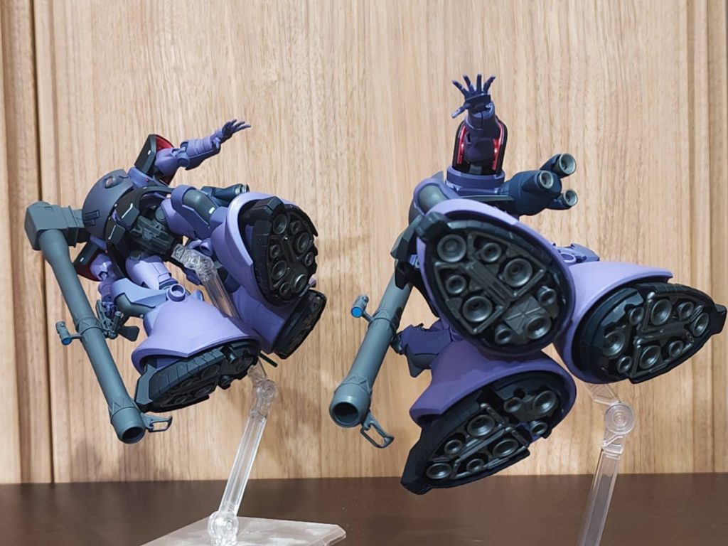 高機動形態（飛翔）ガイア機先行、オルテガ機追従という形で。