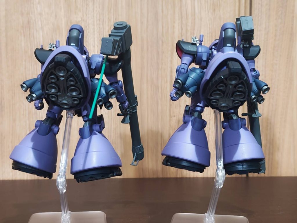 後方ショット。こちらから見れば、どれだけ背中が重いかが見てわかると思いますｗ