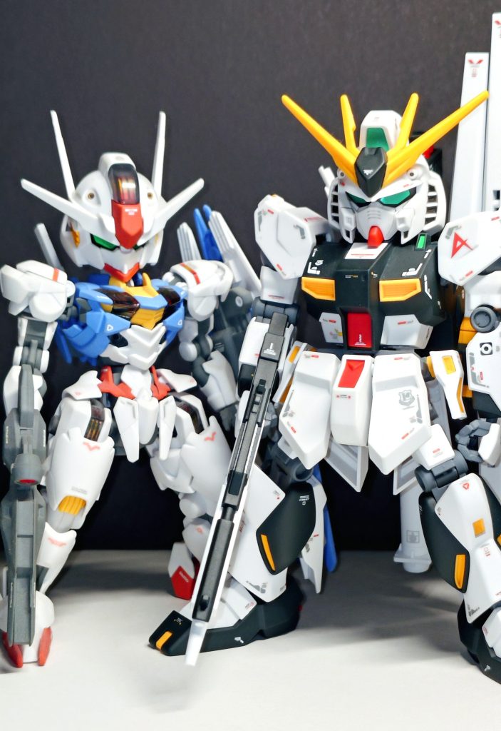 以前製作した、HGSDのエアリと。このてのミキシングは、コマ詰めとバランスが大変ですが、面白さはありますwまた材料が(余り次第)手に入り次第オリジナルグレードはやりたいです。ご覧いただきありがとうございます？　　