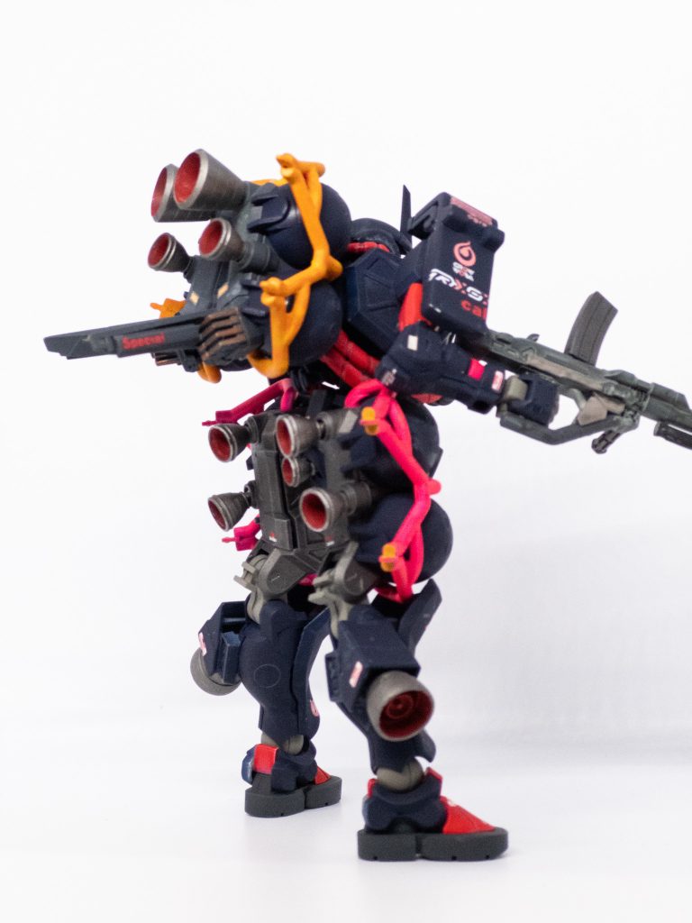 肩シールドはオルガ獅電のものを使用｡カラーはオリジナルカラーにしてみました。ちょっとポップな感じを狙いました。