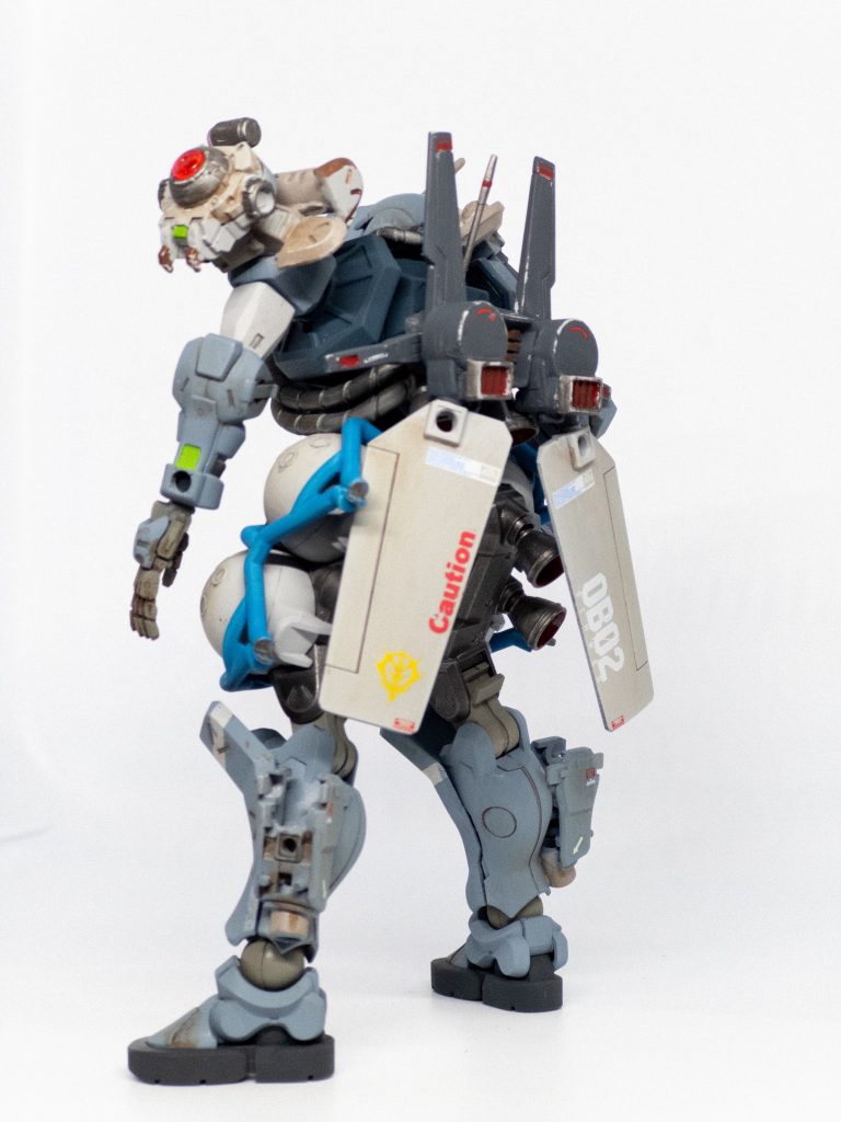 バックパックの謎の羽根？はボールデンアームズに入ってたウイングパーツ。何に使うんよこれ…とずっと思ってましたがようやく活躍の場を得ました。とはいえちとでかすぎるか…？