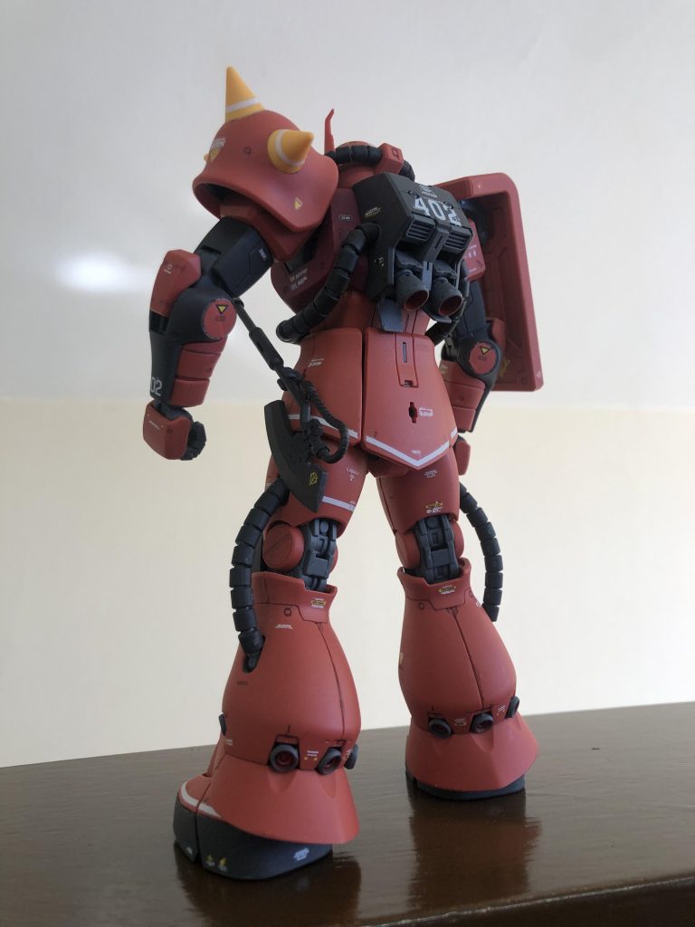 MG 1/100 MS-06S ジョニー•ライデン専用ザクⅡ S型–5枚目/制作者:takao_s