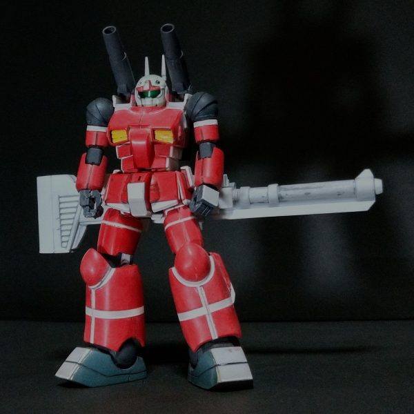 ガンキャノン武装製作その2オマケ😊やはりせっかくでっかくて長い武装を作ったので、腰にマウントしたいと思いプラ板でマウントラックを作りました。①の画像でレールキャノンが結構重いので頑丈なのにしました。②の矢印のところに汎用ハードポイントを作り取付けられるように🤣（2枚目）