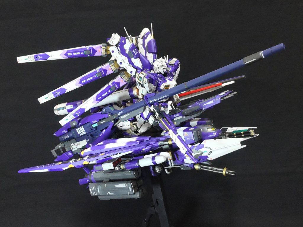 「アムロ、νガンダム行きまーす❗️」