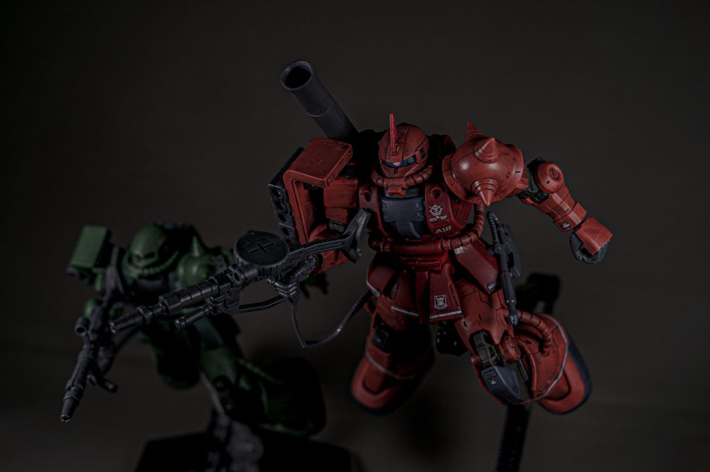 というわけで、量産型とセットで撮影しました。もう１機量産型欲しいですね