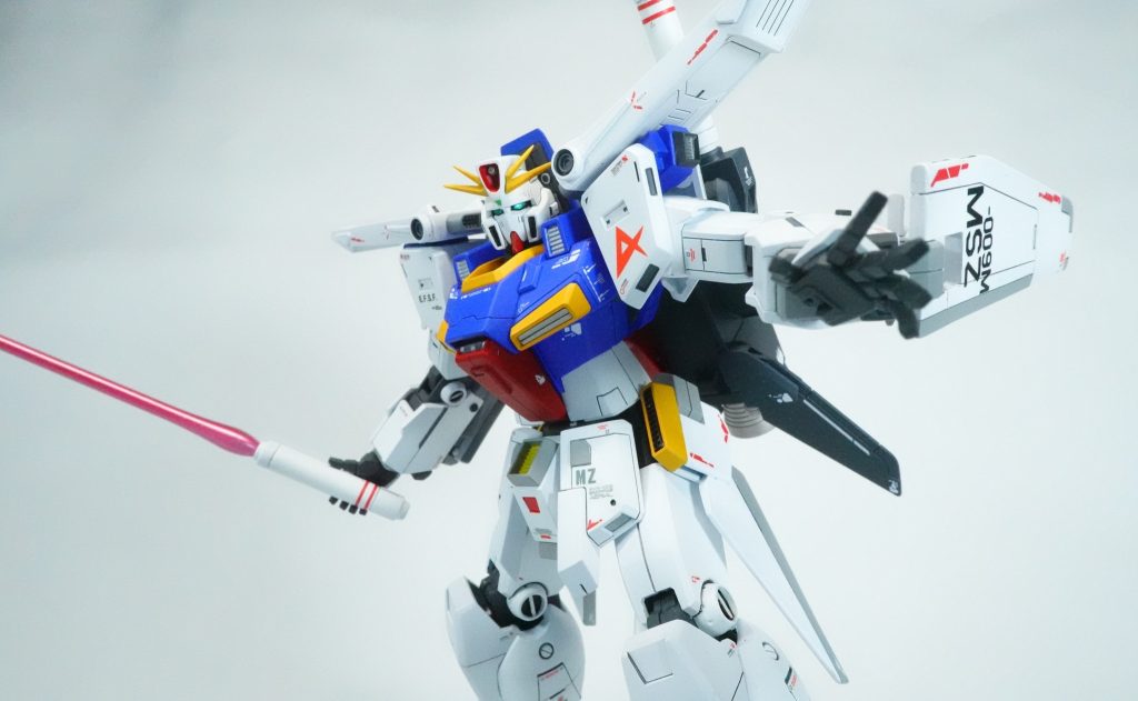 ハイパービームサーベル！