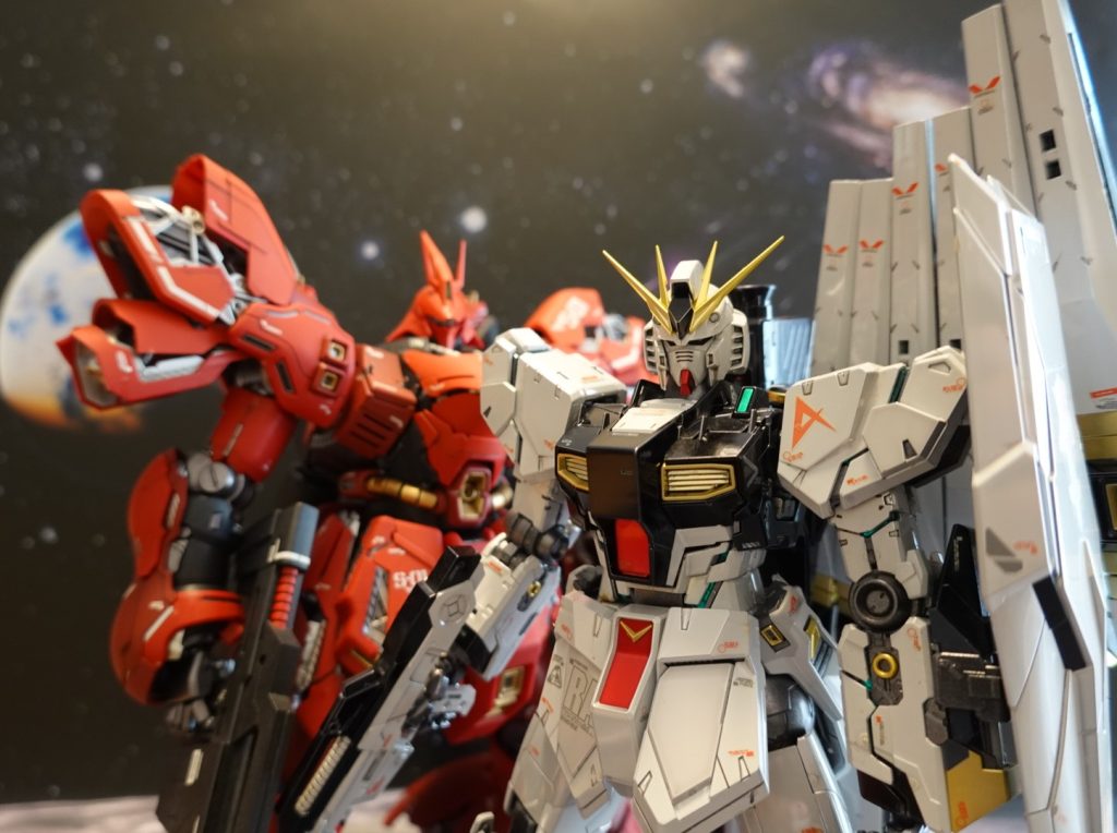 【MG】RX-93 νガンダム Ver.ka 1/100 チタニウムフィニッシュと、、、おまけでちっちゃいやつ