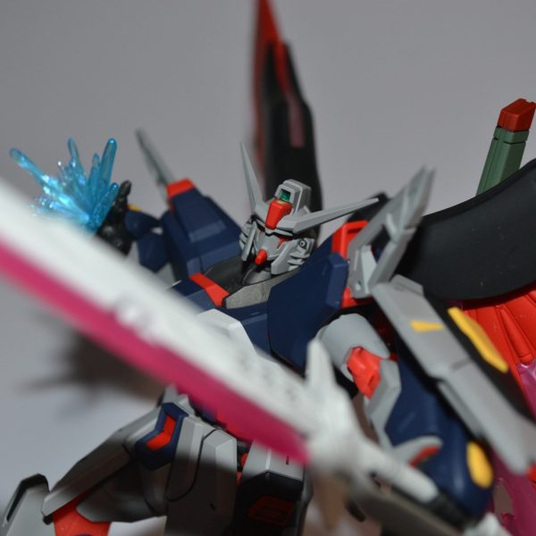 そんな寝ぼけた分身が通用するか！！