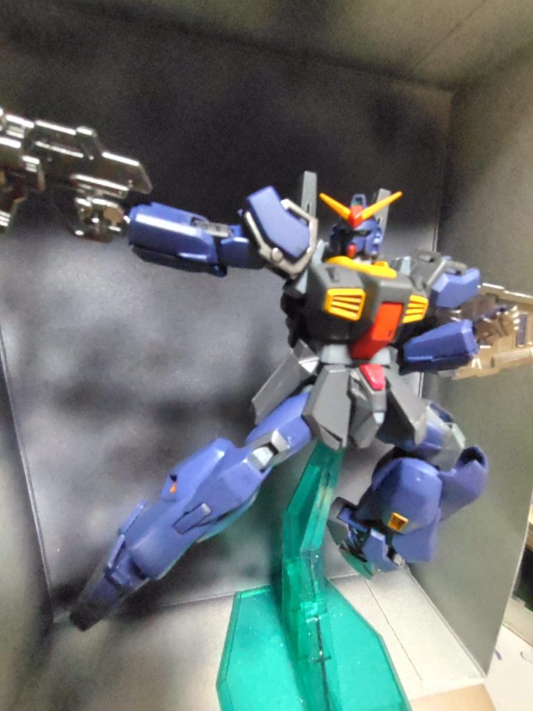 本来はストライカー無しの運用も視野に入れていたが、ある人物によって、ストライカーも使用できるように調整が行われた。