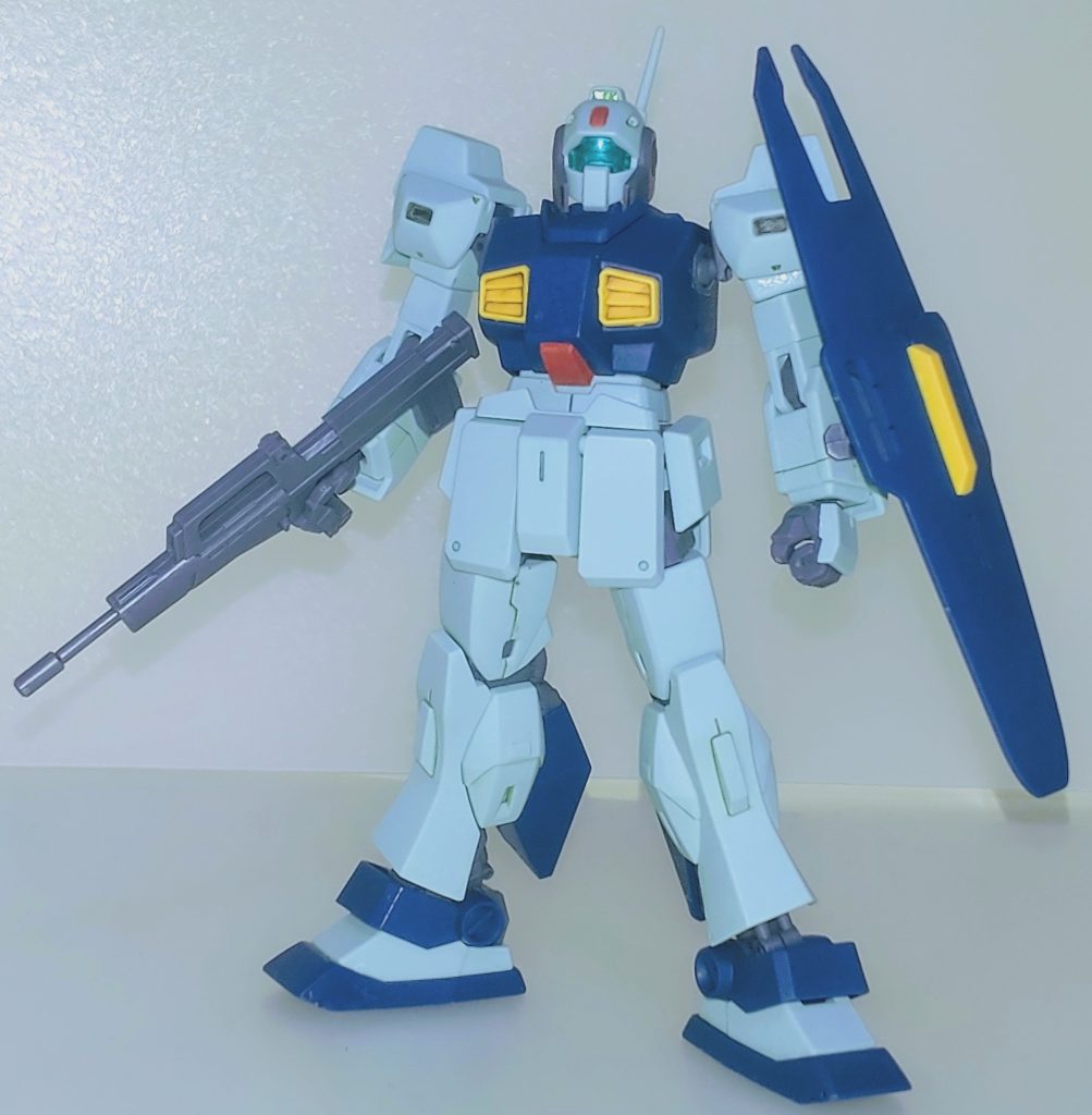 フル装備A。まずお馴染みのジムライフル装備。これをユニコーンの時代でも使用しているとは当時思いもしませんでした。