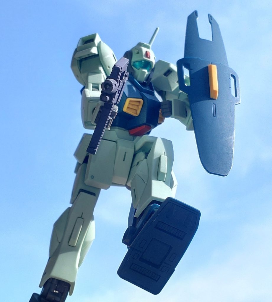 以上ネモ( ユニコーンver)でした。ギミックに凝ったやつばかり作っていたので、今回はかなりシンプルなキットを載せましたが、やはりこの仕上げはストレスが無くて良いですねぇ!また風景と組み合わせての撮影もとても気持ち良く出来たので日頃の疲れも忘れて夢中になっていました。( 代わりにめっちゃ暑かったけど…😅)最後まで見て頂いてありがとうございました。