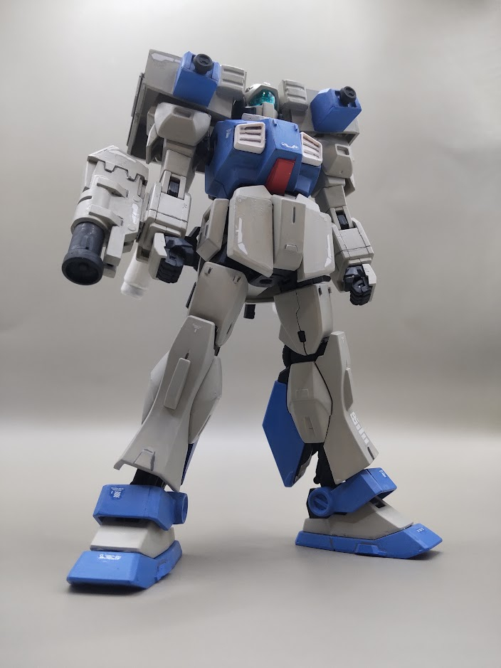 GUNSTAで見かけたフロントスカートを斜めにカットする手法を今回やってみましたが、効果大ですねー♪