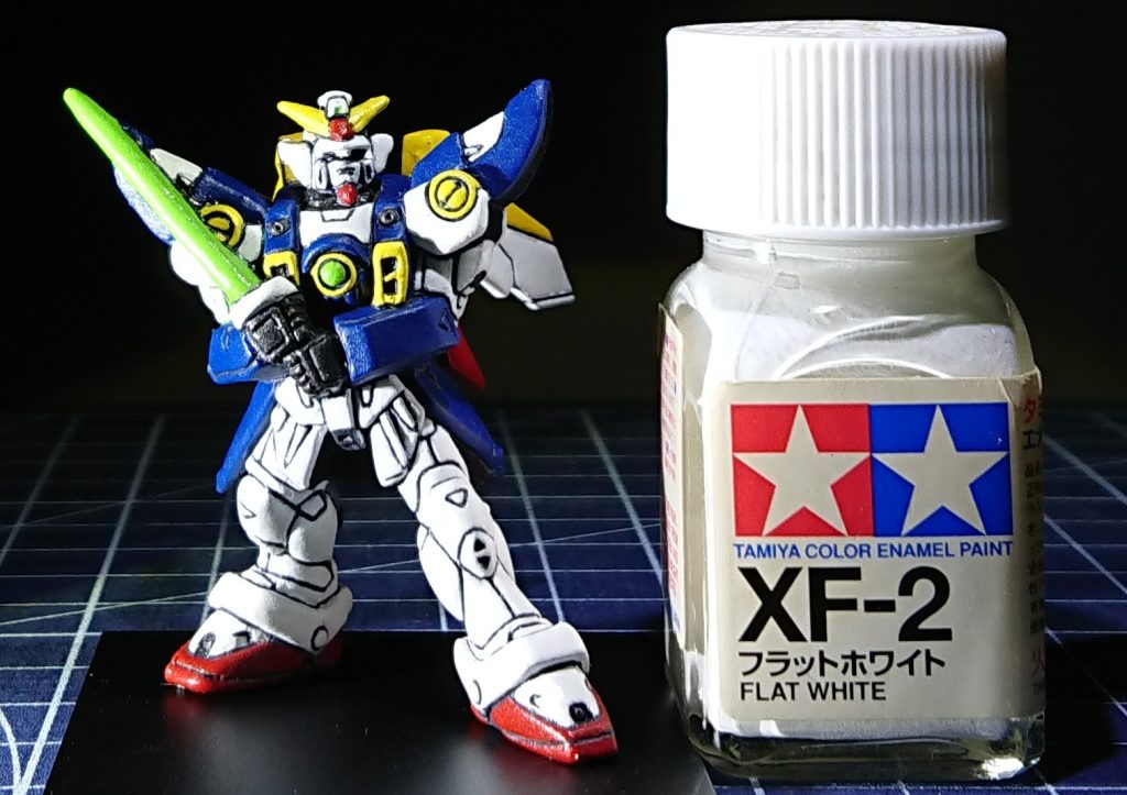 キットは『ガンダムセレクト』のウイングガンダム。１箱100円でキット２個入りなので１体当たり約50円。