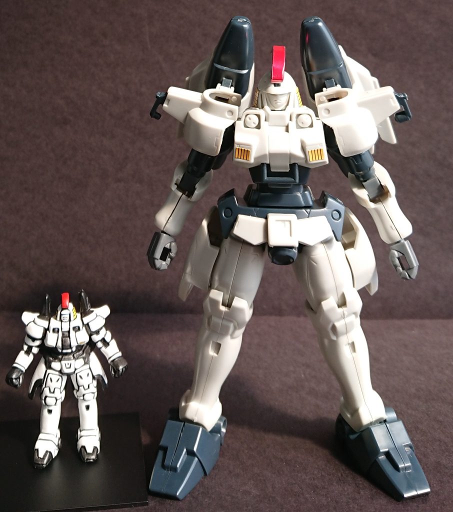 最後に1/144トールギス（旧キット・パチ組み）とツーショット。これも70歳になるまでには作りたいなぁ。以上になります。お疲れさまでした。それでは。